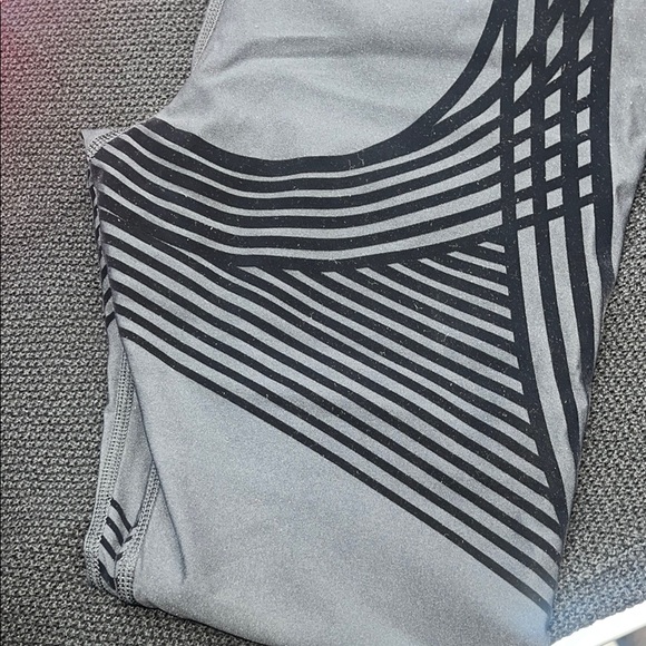 Fanka Black 7/8 Leggings - Picture 4 of 9